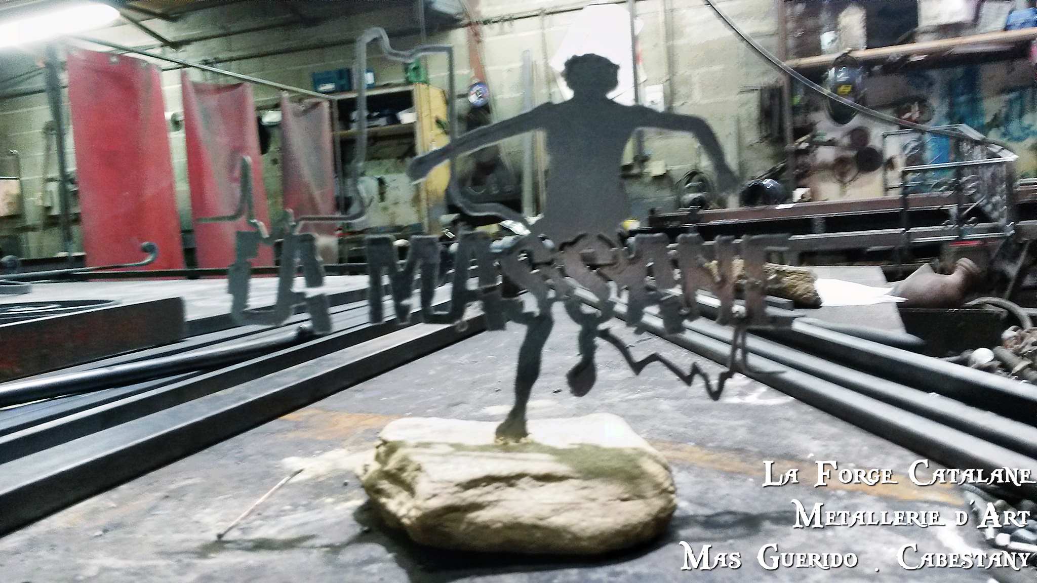 trophe fer Forge Catalane Cabestany.jpg